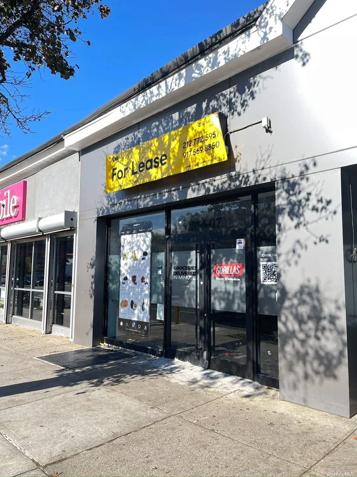 Previously occupied by a Hair Salon Tenant, this modern and adaptable space is ideal for various retail businesses. Located on the bustling Northern Blvd, enjoy excellent visibility, high foot traffic, convenient public transport access, and dedicated on-site parking. Immediate possession is available to kickstart your venture in the heart of Queens. Kindly contact the showing agent, Vicky Wang, at 718-578-6666 to schedule a showing appointment. Please provide at least 24 hours&rsquo; notice for space tour arrangements.
