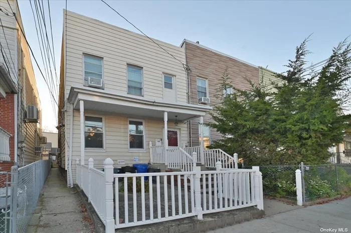 Excellent location and great investment property in Elmhurst borderlining Maspeth. Recently renovated 7 br / 3 fb & a finished basement with separate private entrance. The home is in Move in Condition A must see. Near schools, hospital, shopping mall, restaurants, subway, buses and easy access to highway. 20 minutes to Manhattan