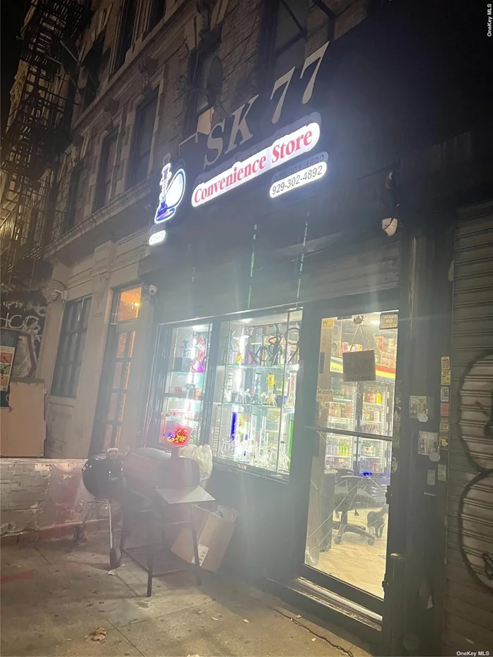We are excited to announce an incredible business opportunity in Williamsburg! A Smoke shop with many years in business and a lot of good customers in the community. The store is fully equipped and in addition, has a beer and smoke items license. Don&rsquo;t miss out on this chance to own this amazing business in one of Brooklyn&rsquo;s most sought-after neighborhoods. Close to G, L, and M trains and buses. Near a lot of stores, restaurants, and More Street Retail Market, close to everything. Motivated Seller!