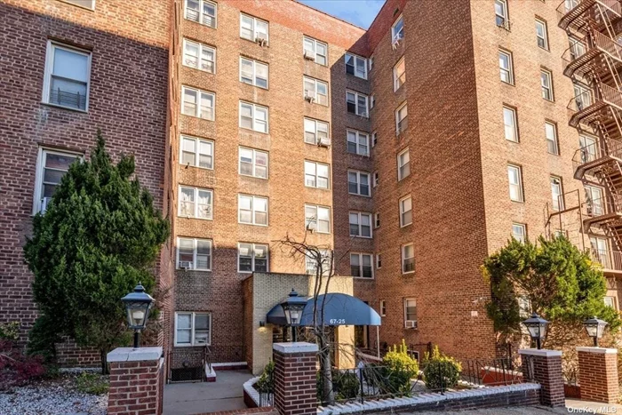 Spacious 2 Bedroom 1.5 Bathroom Apartment For Sale In Forest Hills. Hardwood Floors Throughout Apartment. Lots of Windows Throughout The Apartment. Plenty of Closets and Storage Space. Eat In Kitchen. Tiled Bathroom. Great Location. Close to Stores and Restaurants.