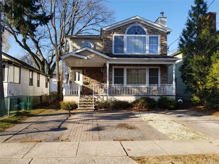 Spacious 3 bedroom, 2 bath apartment on the 1st floor of two family house. Sun-filed living/dining room w/gas fpl, EIK w/stainless appliances, primary bedroom w/bath, 2 additional bedrooms, and hallway bath. Beautiful hardwood floors throughout. Huge finished basement w/tiled floors for office/playroom. Tenant must apply thru NTN and pay $20.00 application fee per applicant. Trained pet may be considered.