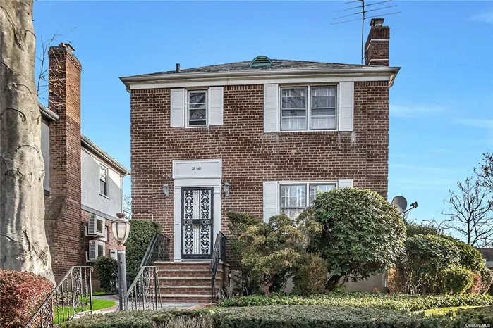 This home is ideally situated in Oakland Gardens with a spacious living room, dining room, and kitchen with an eat-in nook. Upstairs are 3 bedrooms. Basement is full & finished. Home has 2/5 bathrooms and a beautiful, serene backyard. Close to all transportation.