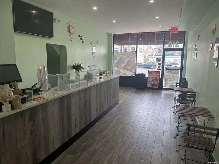 Well-Established Bubble Tea Shop with a prime location in Jericho, NY! This Business serves a variety of custom beverages along with a growing menu of quick-fried snacks! All equipment is included (Refrigerator, Fryer, Ice-Machine, Blenders, Bubble tea mixers, TV-Display Menus, etc.). Hours of Operation: 10AM to 11PM everyday.