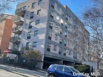 Beautiful large 2 bedroom, 2 bath, washer Dryer, hardwood floor, possible 3 rd. room could be office or bedroom, nice balcony , deeded parking space included with the purchase, Heating and gas included in the maintenance fee. convenient to Grand central and transportation