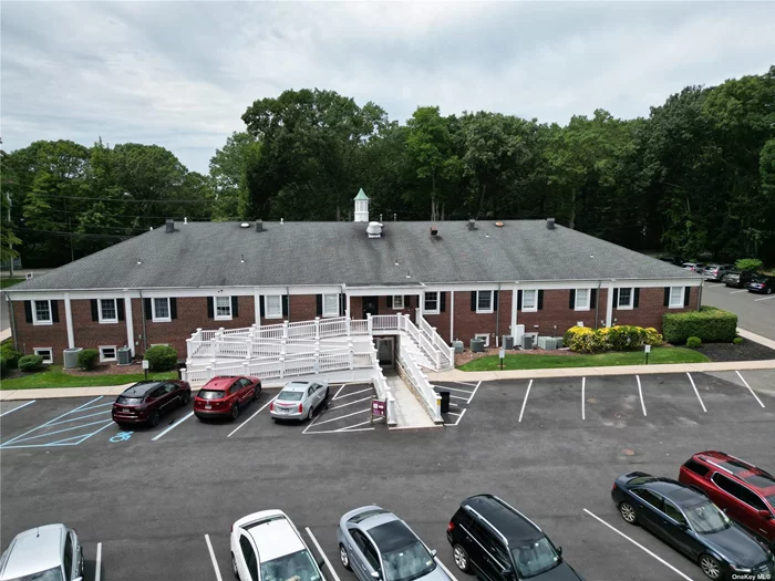 Investment opportunity for 20% Fractional Share in an income producing Medical Office Building. 100% Occupied, Prime Location between Mather and St. Charles Hospitals. Purchaser would join the Operating Agreement for the Building along with 4 equal partners.