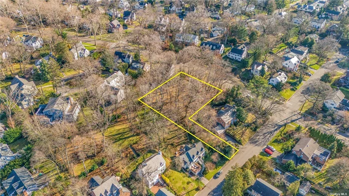 Rare opportunity to build up to a 5, 943 sf home (not including basement) on a sprawling 14, 858 SF lot nestled in the village of Munsey Park. This oversized property offers the perfect canvas for building your dream home, surrounded by the tranquility and allure of this sought-after community. Don&rsquo;t miss the opportunity to turn your vision into reality in this prime location, minutes away to LIRR, schools, transportation, shopping, and more. Munsey Park Elementary.