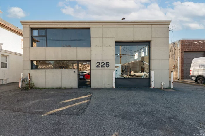 Prime Opportunity to Own this Versatile two-story Commercial building. The 5800 SF building includes Office Suites, Retail Space, Showroom, Warehouse, and Industrial space. Full Central AC, 2 drive-in bays, 4 + parking spaces plus driveway. Investment or Owner usage, this desirable property is in the heavily trafficked business hub of Carle Place, conveniently located just off Glen Cove Road and the Northern State Parkway. The welcoming interior space provides a clean, versatile layout, that is both functional and aesthetically pleasing, ready for you to create a unique customer experience in a space that aligns with your personal brand.