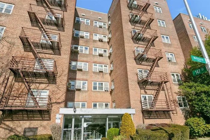 Beautiful two bedrooms Coop in the heart 0f Flushing. This building sits on a wide tree lined block consists of a formal living room, dining room, eat in kitchen, full bathroom and two huge bedrooms. This building is very well maintained. Close to all amenities&rsquo; Don&rsquo;t miss this opportunity to see this beautiful place.