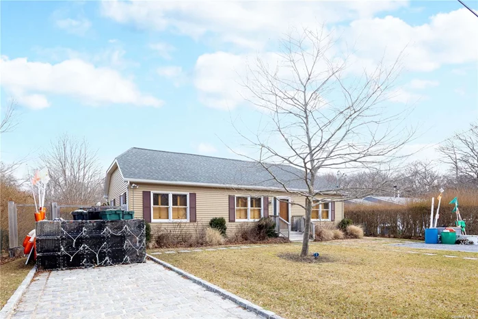 A comfortable and cozy home just revamped with brand new kitchen, dining room, living room, bathroom, and furniture. This home is just about a mile from the light house and located smack in the middle of Camp Hero which provides some of the best walking trails Montauk has to offer.