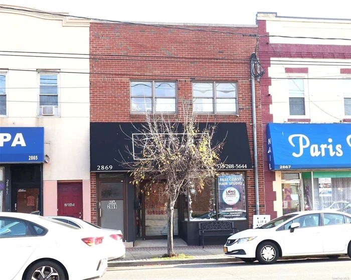 Investors Delight, 2 Story Mixed Use Building. Prime Busy Location Storefront Retail/Offices Building For Sale. Good Income Producer. Owner Retiring. Busy High Traffic Area !!