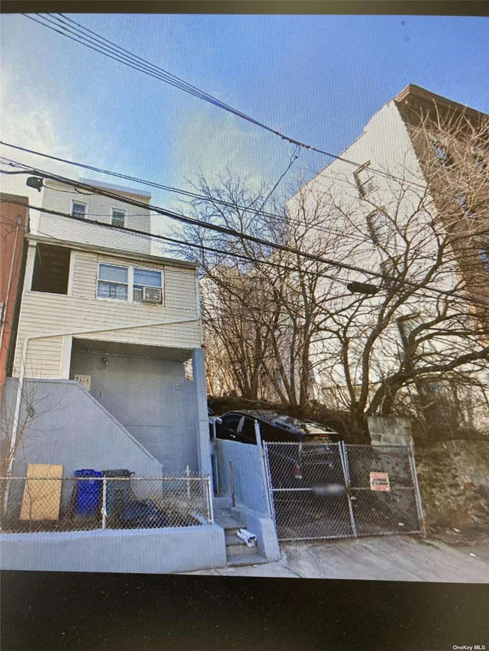 Three family house. Detached. Zoning R-7. Corner property. Good condition with good paying tenant. Apt 1Fl $1600 APT2 $1600 APT3. $1590 GROSS INCOME $57.480. Net income $41.000. CAP-4.65%