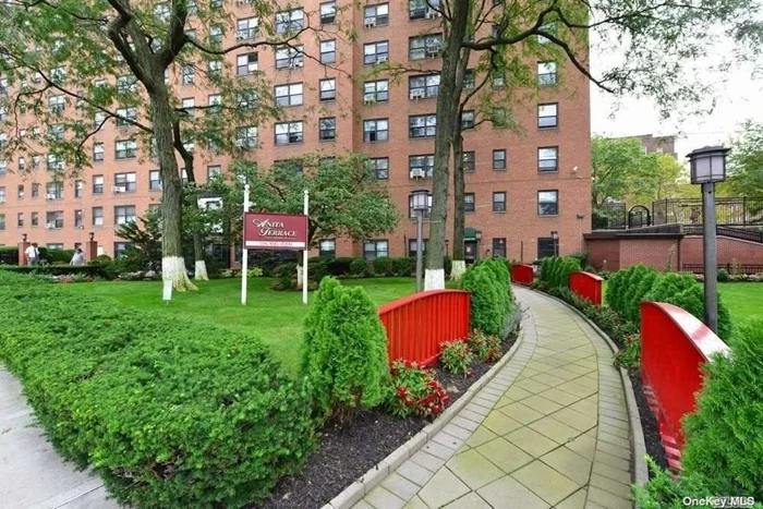 Large Studio with separate kitchen. All utilities are included. Building amenities include gym, laundry room, playground, 24 hour security and outdoor garden. Great location, short walk to shops and restaurants and M/R train on 63rd drive.