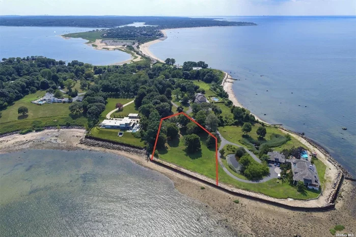 Rare LAND Opportunity to create your own Waterfront Oasis. Magnificent Seaside Serene Luxury Lifestyle, Centre Island with its rich history makes Centre Island a Magical place to live on 3 acres of Waterfront with the most amazing views of Connecticut and Caumsett Park in Lloyd Neck, Surrounded by Multi- Million-dollar homes. Build your Dream Waterfront Home and enjoy your 360 Panoramic views of the Long Island Sound. Centre Island Security ensures privacy. The North Shore of Long Islands Gold Coast.