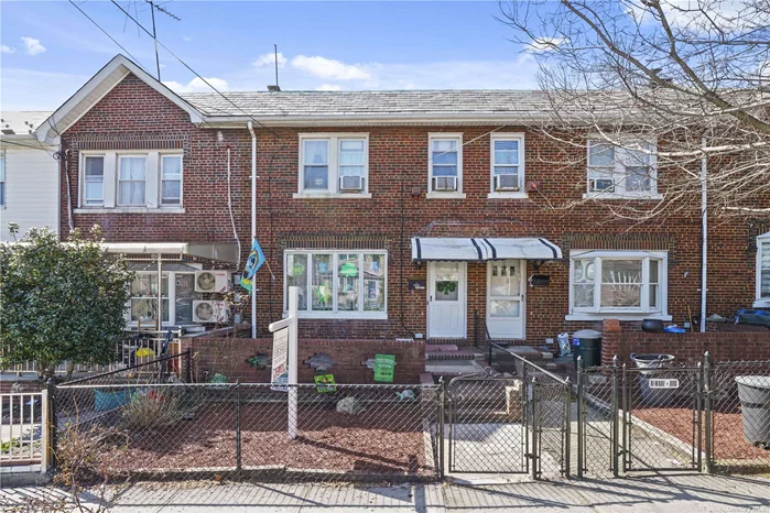 One family attached, the brick row house in the heart of the Maspeth plateau. Three bedrooms, one full bath, Partly, finish basement, community driveway, backyard, parking. Amazing Manhattan view