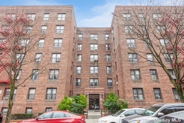 Beautiful spacious 1 bedroom in the heart of Forest Hills! Low maintenance fees .Bright with large windows, foyer entrance, eat in kitchen , large living room and dining combo. Gleaming hardwood floors lot of closets. Garage in the building. Must see. Will not last long! This Co op rules not allowed pets .