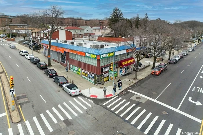 High Traffic (VPD 28, 000+) mixed-used retail + office commercial building. 5 storefronts plus 3 offices. New roof redone in 2022.