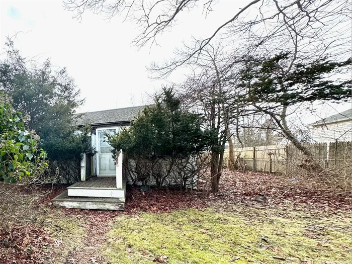 Endless Potential To Create A Dream Home! The Property Currently Features 2 Bedrooms, 1 Full Bath And Living/Dining Area. Located Just Minutes From Smith Point Beach, Nature Preserve, Shopping And So Much More. Perfectly Suited For A Builder Or Contractor To Bring Their Expertise!