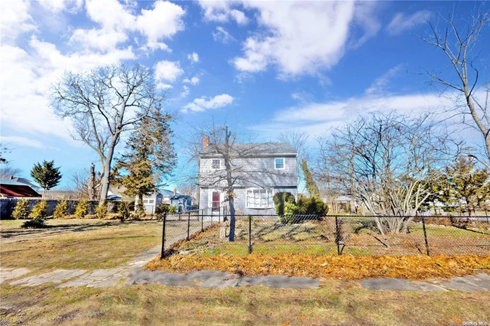This South of Montauk Colonial in the Islip School District on over-sized lot is waiting just for you! Features include hardwood floors throughout, 200 amp electric, all new central air and on-demand heating systems. Living room/Dining Room/Eat-In-Kitchen on main floor. Sliders from dining room leads to an enclosed patio. 3 Bedrooms and full bath, as well as washer and dryer, are located on the 2nd floor. Full walk-up attic. Current STAR rebate = $1, 901. Don&rsquo;t hesitate - will sell fast!