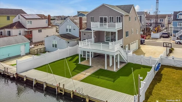 Extraordinary opportunity to own a beautiful waterfront home that has been updated from top to bottom, inside and out, for style and efficiency. Nothing to do, but enjoy the view and the waterfront lifestyle. Bring your boat!