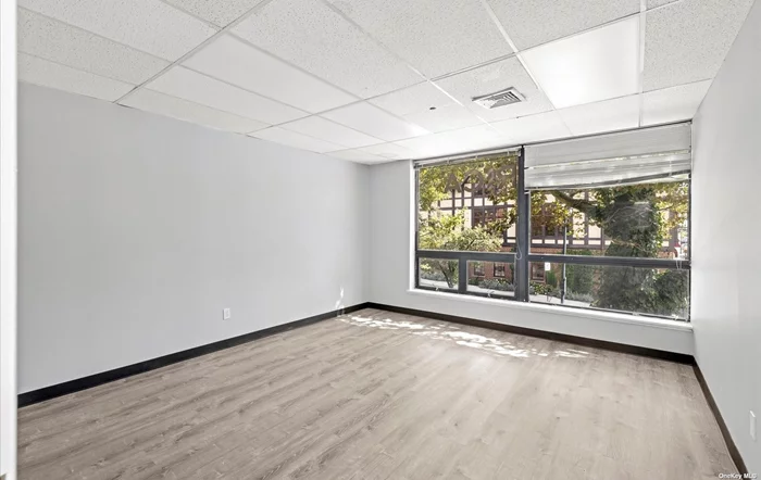 NO FEE! Newly Renovated 100% Turn Key Office Suite in the Heart of Glen Cove&rsquo;s Commercial District. This Corner Property Offers Amazing Visibility and is Located Steps from Public Transportation. Ample Parking.