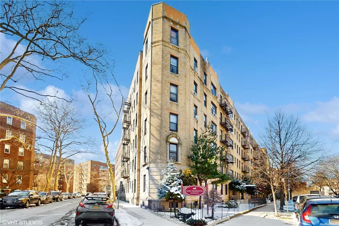 Come see this large, true 2-bedroom co-op in Kew Gardens! It has an updated eat-in-kitchen with stainless steel appliances, wood floors throughout with lots of closet space and laundry in the building. The unit is near shopping, restaurants, LIRR, MTA buses, and subways E & F. There is a special assessment fee of $139.05 through the end of the year. Primary residents can apply for the STAR tax credit to reduce maintenance costs. Sublease allowed immediately!