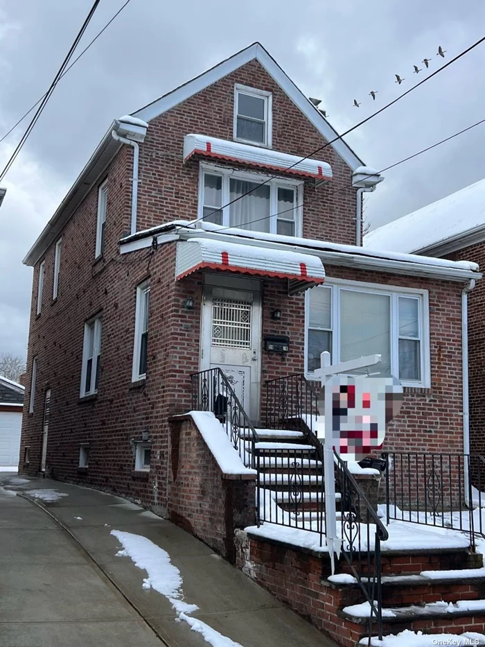 Location Location Location! Rare find Detached Brick house w/ huge standup attic, 5bedroom 4baths In Prime Area Of Flushing. Wood Floor Throughout. R3A Zoning !Could be converted to be legal two family!!- Couple Blocks Away from PS 163 and Kissena Park. Near Queens College. Transportation Buses (Q17, Q25, Q34, Q65, Q88, QM4). Well Maintained, Full finished basement with separated entrance!!Right Off From Horace Harding Expwy To Manhattan Or Long Island. Zoned for Francis Lewis Highschool!!