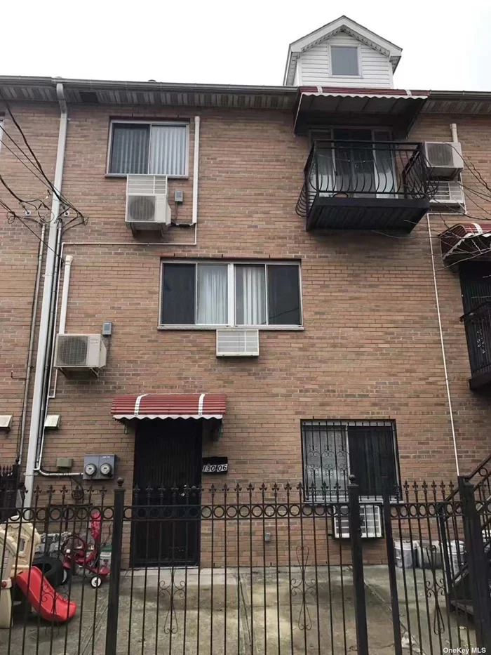 Welcome to your new home in the heart of downtown Flushing! This stunning two-family house featuring a rare opportunity to live in one of Queens&rsquo; most vibrant and sought-after neighborhoods while enjoying the convenience of rental income. The first unit features a spacious layout with 2 bedrooms and 1 full bathroom kitchen and living room. The second floor and third floor duplex as second units with 3 bedrooms and 2 full bathrooms. Take advantage of this time to make your dream home.