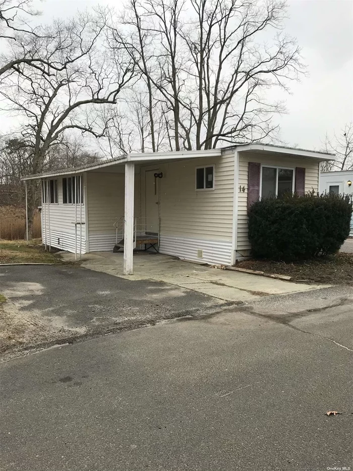 55 And Older Community. All Cash Purchase. Affordable Living On Long Island. Features 2 Bedrooms, 1 Full Bath. Monthly Lot Fee Is Approximately $906 Which Includes Taxes.
