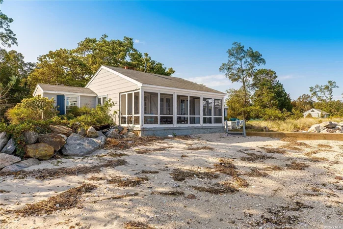 Welcome to Seaview, a charming 3 bedroom waterfront beach bungalow with 400ft. of sandy beach in Centre Island. Newly Renovated. Ample outdoor living space. Rental available on a Summer or a Year Round Basis.
