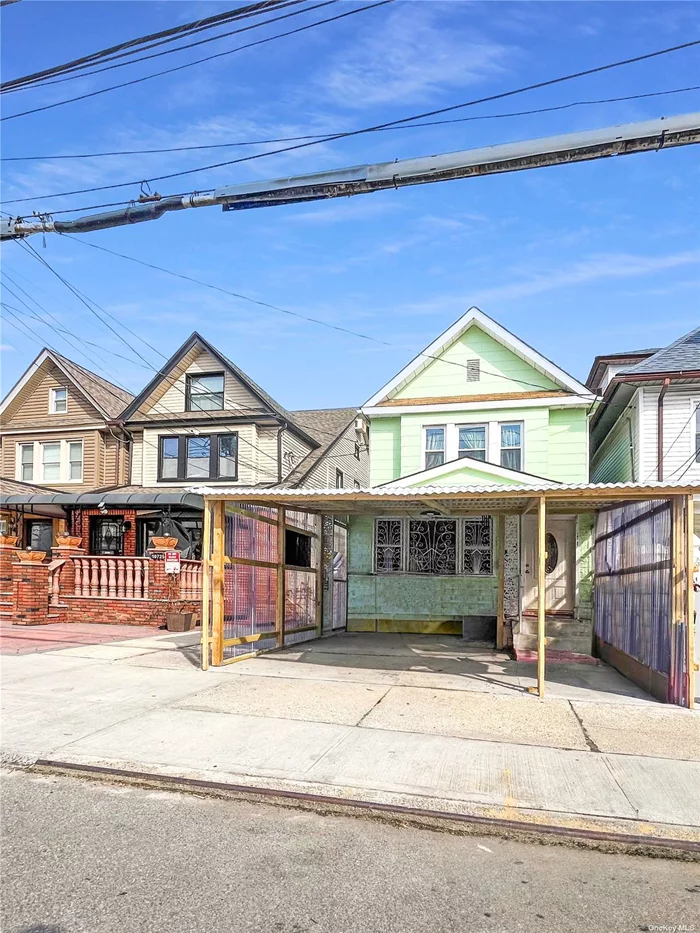 Ozone Park One Family. Recently Renovated with New Kitchen and Bathrooms. Conveniently located near the Qm115 Q7 Q41 and Q112 and the A train. There is A Extra Wide Driveway With a Spacious Backyard. Schedule Now.