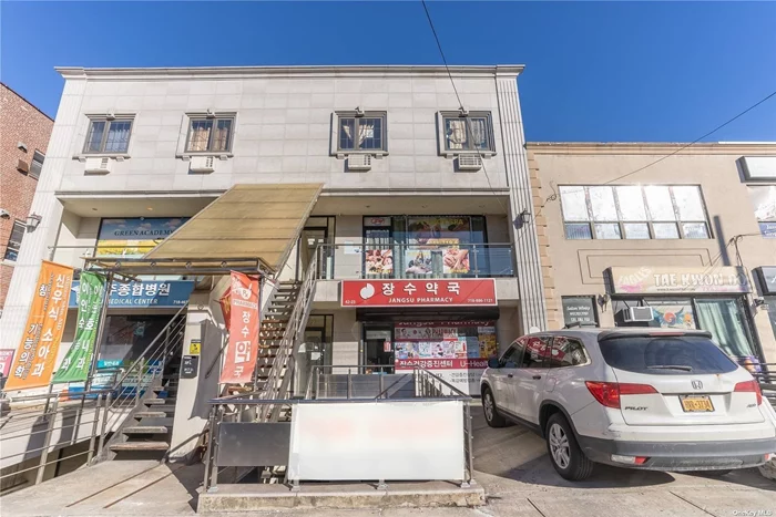 Incredible investment opportunity! Located in Flushing, this prime mixed-use property boasts 5, 275sf of rentable space, featuring 3 commercial units and 1 residential unit. The lower level hosts a retail space, the first floor is home to a pharmacy, and the second floor houses a foot massage store. The third floor offers a 3-bed, 2-bath residential unit. With stable tenants, this property promises a lucrative income stream, making it an exceptional investment choice.