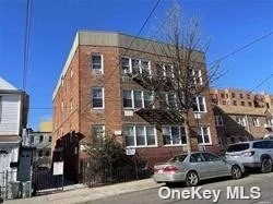 The Building Has 3 Stories and 12 Apartment, 12 X 1 Br Apt, with 4 Parking Space. One Block away from Hillside Ave, Convenient to Buses, Subway, Store and Supermarket.