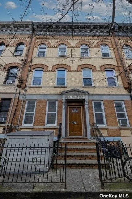 Well Maintained Prime Ridgewood 6-Family Investment Property. All 6 units feature 3 bedroom apartments. All units are Rent Stabilized. Minutes from M Train Subway Station and Buses. 45 minutes to Manhattan. Over 6 Cap with excellent financials.