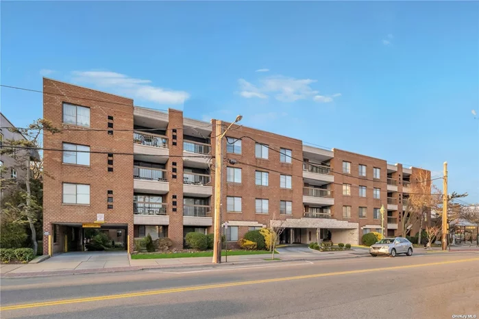 1 Bedroom, 1.5 Bath Condo, 24 Hour Doorman and Elevator Building. Top Floor, Bright and Sunny, Underground Parking,  Washer/Dryer in the Apartment. Many Closets, Recessed Lighting, Terrace, Central A/C, Social Room, Library, Gym. Minutes to Shopping, Transportation, Park & Houses of Worship.