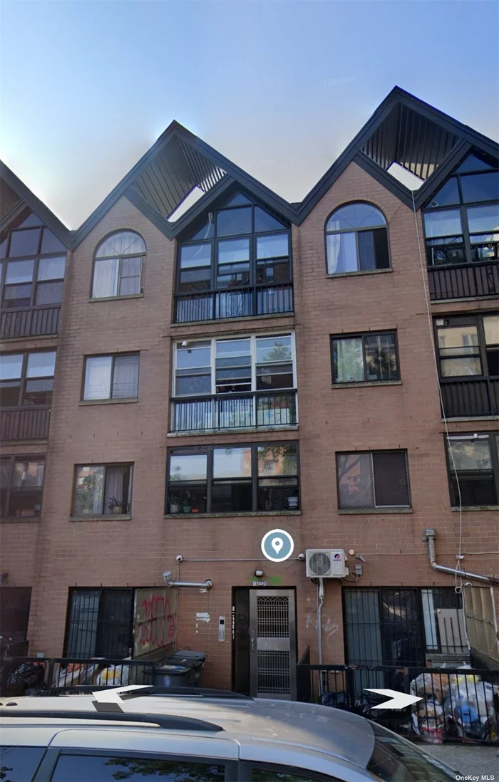 Located in the heart of downtown Flushing, this move-in condition dwelling comprises four bedrooms and two bathrooms, evenly distributed between the first floor and a separate walk-in unit. On the first floor, you&rsquo;ll find 2 bedrooms, 1 living room, and 1 bathroom. The rooms face south, each with windows providing ample natural light. The Walk-In unit also consists of 2 bedrooms, 1 living room, and 1 bathroom. All rooms have windows, facing south, and one of the bedrooms opens to a small backyard. The first floor and walk-in unit are the same size at net 659 square footage. Ideal for large families and investors, this rare gem boasts a prime location with convenient access to all amenities. This property presents a unique investment opportunity that is not to be missed.