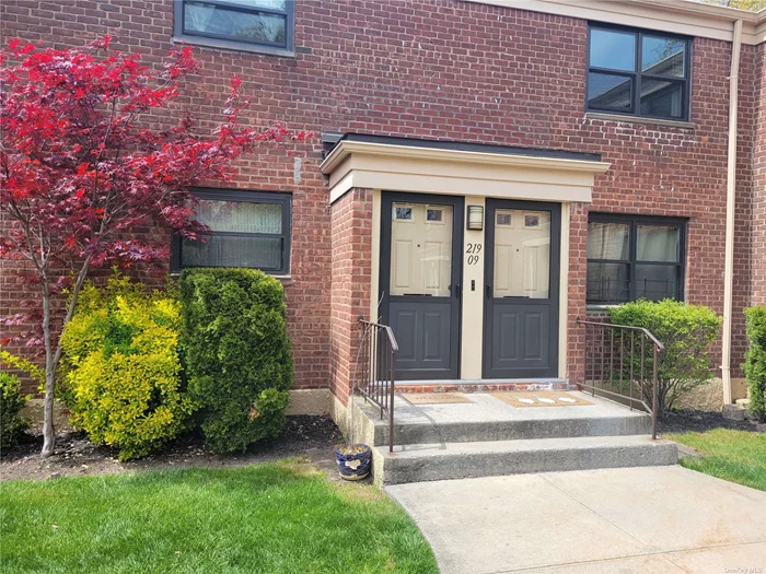 Largest main level unit tucked off street in courtyard.Pets ok, BBQ in front ok, maintenance includes all utilities except electric.Oakland Gardens neighborhood is just blocks away from Alley Pond Park, local shops and restaurants and buses Q27, Q88, QM5, QM8 & QM35.Garage parking available and storage available both with wait list.