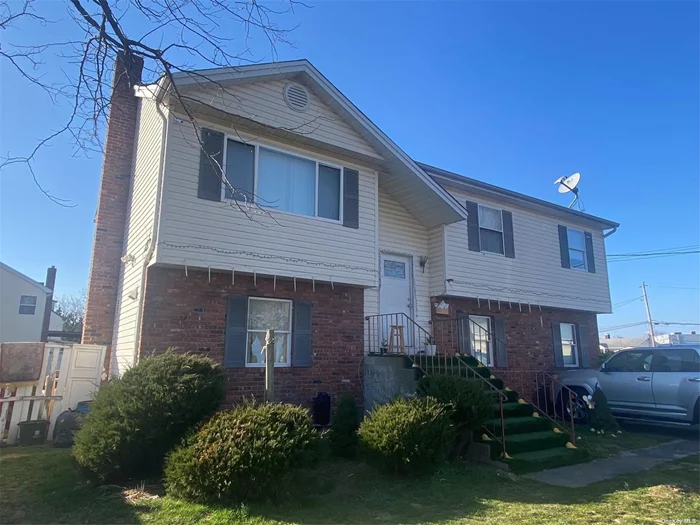 This spacious Hi Ranch style home features 4 bedrooms, 1 Family Room, and 1 bathroom on the first floor, along with 3 bedrooms, living/Dining room, 1 bathroom, and a kitchen on the second floor. Located just minutes from Massapequa Park via Exit 44 on the 495 highway, it&rsquo;s close to amenities like Sunrise Mall, Target, Home Depot, restaurants, and schools. Easy access to major Hwys like Sunrise Hwy, Southern State Parkway, and I 495 as well as public transportation options such as the Long Island Railroad (LIRR) station and bus routes 4, 1, and 10 all just a few minutes&rsquo; walk.