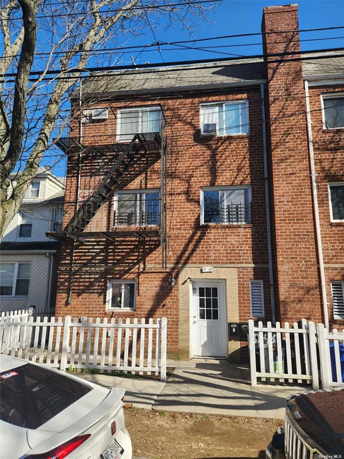 Bright and sunny, spacious two bedroom apartment in Bellerose! This updated unit features an open concept kitchen with granite and stainless steel appliances; beautiful hardwood floors, a modern full bathroom, and two generous sized bedrooms. Close to ground transportation, major highways, easy shopping and excellent restaurants. In School District #26