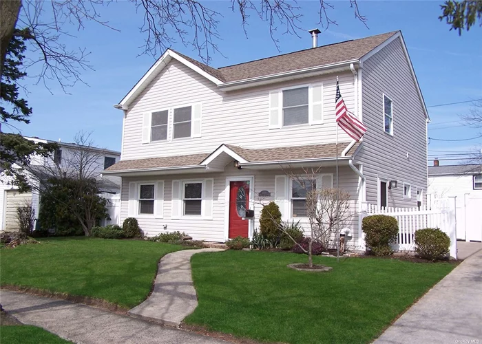 Welcome Home! This expanded cape offers a living room/dining area, perfect for entertaining. Very spacious backyard, great opportunity to make your ideal oasis. Perfect home for commuters, located just off Southern & Wantagh parkways.