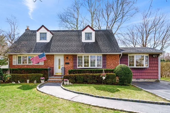 Move right into this immaculate dormered cape! Pride of ownership shows throughout this gem that is located as far west as you can go in Commack. Will not last.
