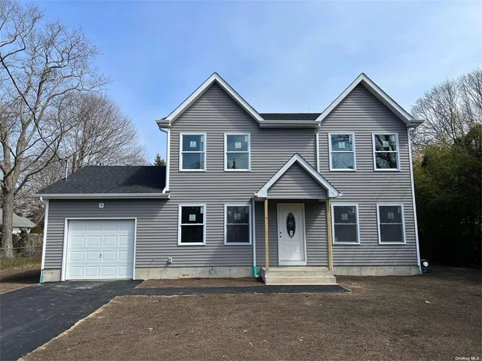 NEW CONSTRUCTION - CUSTOM BULIT CENTER HALL COLONIAL. TRADITIONAL MEETS MODERN WITH HARD WOOD FLOORS THROUGHOUT. CUSTOM MOLDING PACKAGE. WHITE SHAKER CABINETS WITH HUGE ISLAND, QUARTZ COUNTERTOPS AND STAINLESS-STEEL APPLIANCES. 2ND FLOOR MASTER SUITE PLUS 3 BEDROOMS, HALLWAY FULL BATH.