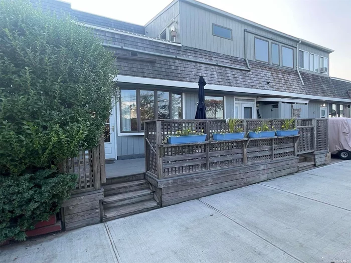 Renovated condo in the heart of Ocean Beach. Beautiful open-concept living room, dining room, and kitchen. Primary bedroom with ensuite. Second bedroom with a full-over-twin bunk bed and privacy curtain. Additional space with queen-over-queen adult bunks and privacy curtains.