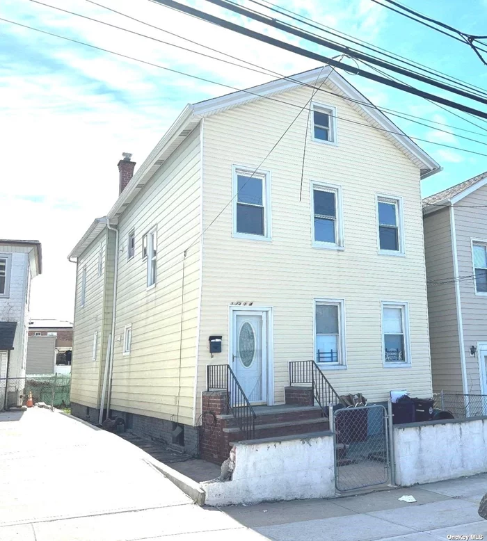 2-Family House in M1-1 Zoning, Renovated 2023, Each floor good size of 2Bedroom Apartments, Full Size unfinished Attic , Tenants occupied on the each apartments, total $4800 monthly income, owner pays water and tax. 1-block away to restaurant, stores and bus. Convenient Location to Flushing.