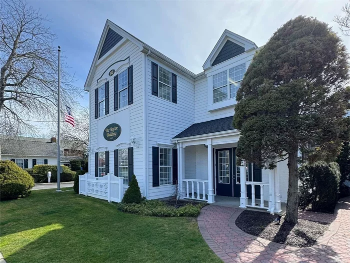 Welcome to this beautiful new office space in the heart of Bellport Village! The Beacon Building offers the perfect location for Professional, Retail or Medical Use. Conference area and waiting area available for tenant use. Freshly painted common areas and bathroom.