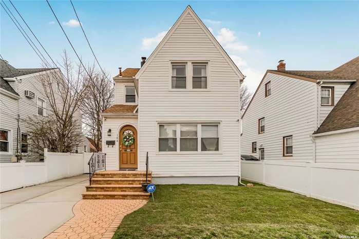 Triple A House location in the heart of West Hempstead! The Kitchen has Granite Countertop, Private Driveway fit 3 Cars. The first fl & Basement Has Central Air.  Near All Public Transportation!