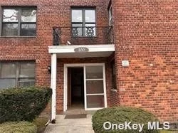 one bedroom apartment on the 1 st floor offering hardwood floors, full bath, kitchen, living room  - coin operated laundry facilities-parking - hardwood floors