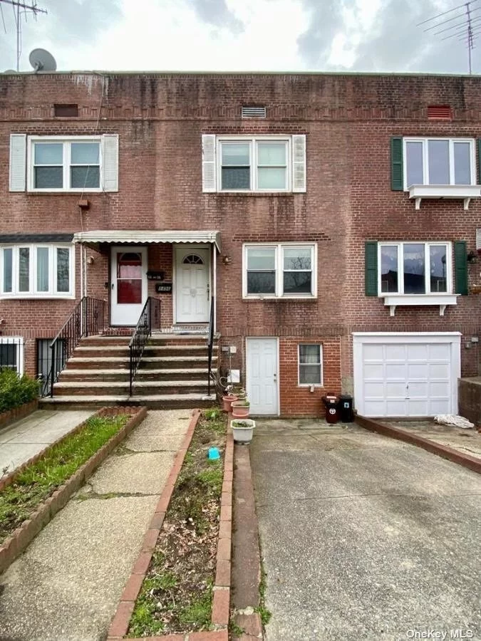 Property in mint condition. Hardwood floors, granite counter tops, full finished basement. Covered back porch .Beautiful fenced backyard. Private driveway. Backyard adjoins LIRR tracks- trains cannot be heard from the inside of the house. Being sold AS IS.