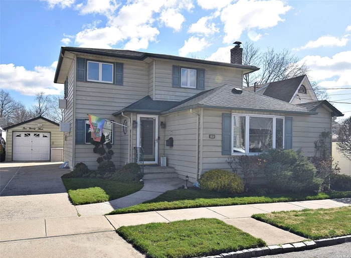 THIS IS IT!!!-The One Where You Walk In & Feel Right At HOME. That&rsquo;s Because Of All That This Large, Sunny, IMMACULATE 3BR Floral Park, Nassau County Home on a Tree Lined Street Offers You, Including a Large L/R w/Bay Window & Gorgeous Built-ins;Full Dining Room & Comfortable Den w/Sliders To Your Patio & Fenced Backyard-Perfect For Entertaining!And there&rsquo;s more!! TWO Full Baths, SS Appliances In Your Beautifully Appointed Kitchen (w/Gas Cooking!) and an Additional Dining Area;HW Floors, Ceiling Fans, A/C&rsquo;s, Custom Window Treatments, Shed & a Water Filtration System are just SOME of the extras! Your Future Basement Has Room For Entertaining Along With a Separate Workspace, Plenty of Storage, Laundry Room, Workbench & an Extra Freezer For Your Convenience.No Parking Concerns Here with Your 1 & 1/2 Car Garage & Long, Private Driveway (plus street parking too!).You Will Be So Proud of The Curb Appeal of This Home with Its Lovely Landscaping That Brightens Even the Rainiest of Days. Your New Home Is Close To EVERYTHING You Could Ever Need Or Want - Shops;Restaurants;Parks; Nightlife;Hospitals;Highways & Public Transportation. On Top Of That, You are Eligible to Join the Town Of North Hempstead Indoor & Outdoor Pools! AWESOME! Make This House Your Home! You Deserve It!