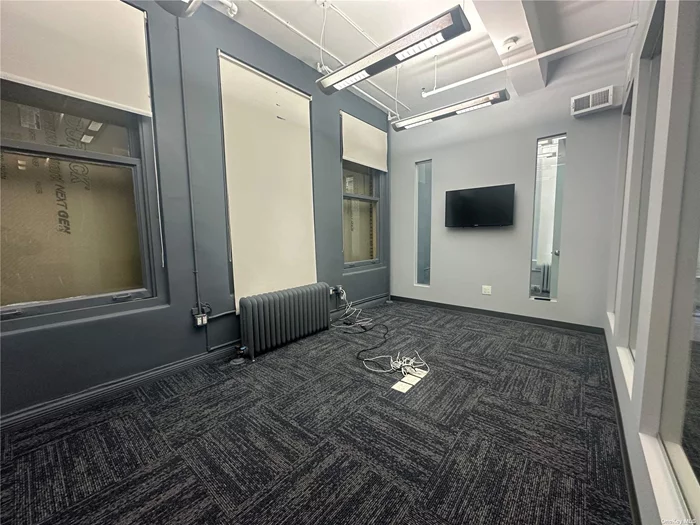 Located on the 12th Floor of the office building with onsite doorman. This office consists of two small offices , one conference room and 4 office stations plus open kitchen. Conveniently located near the 1, 2, 3, B, D, F, M.N, Q, R and W Subway lines, the Path Train in Penn Station.