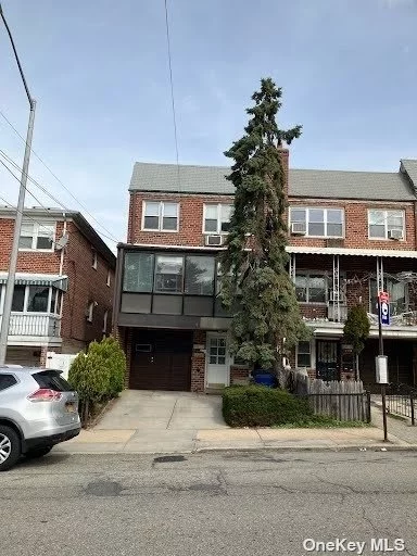 Just Arrived - 2 family house with three units in Flushing area in very good condition. Convenient to everything - shopping and transportation. Roof is two years old and boiler is 5 years old.  Won&rsquo;t last!